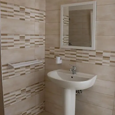 Semesterbostad Adriano Salve